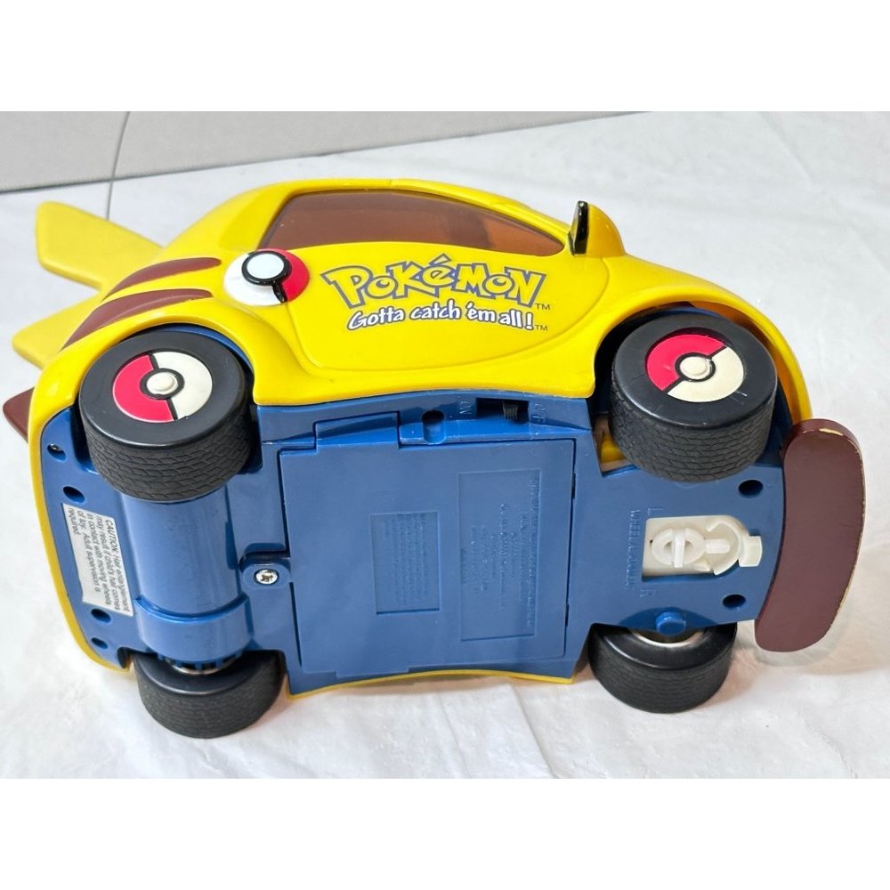 Vintage Pokémon Pikachu Electronic l Car Tiger Nintendo 2000 Y2K ***NO REMOTE - Picture 3 of 9